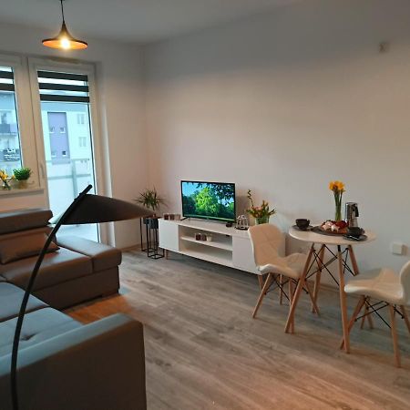 Appartement Apartament Z Sauna I Jacuzzi à Radom Extérieur photo